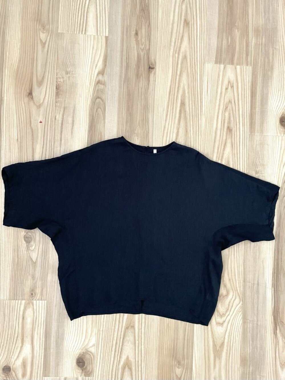 MUJI Hemp Blend Dolman Sleeve Relaxed Minimalist Blouse Top Black size Small